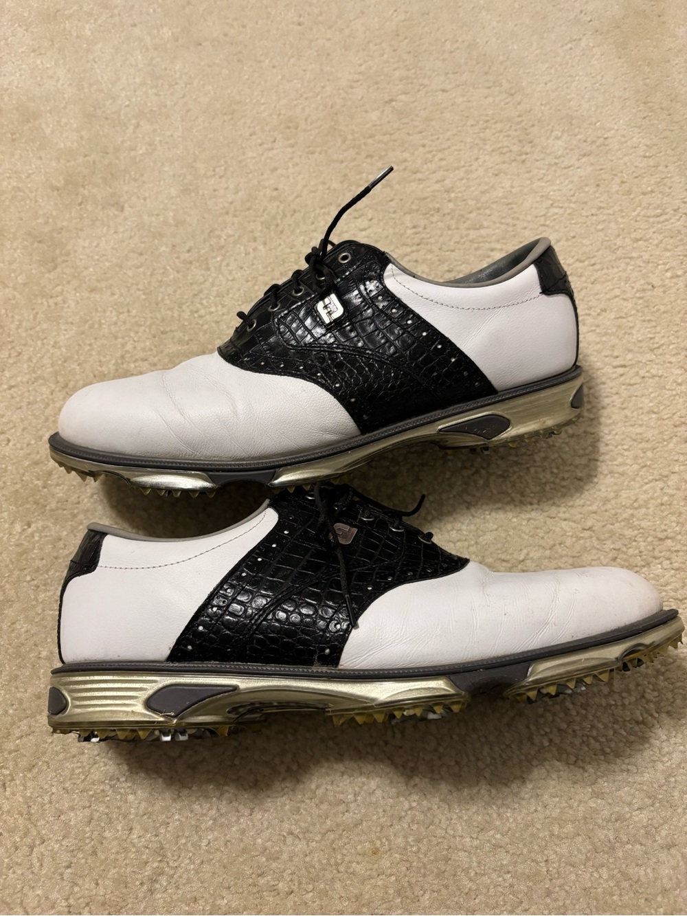 FootJoy Dryjoy Tour Golf Shoes